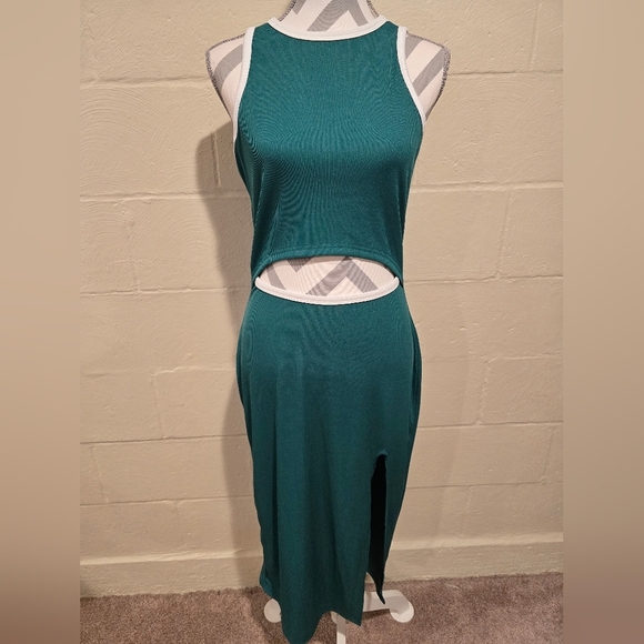 PrettyGarden Dresses & Skirts - PrettyGarden Dress Womens Large Midi Green Bodycon Dress Sleeveless Knit Cutout.